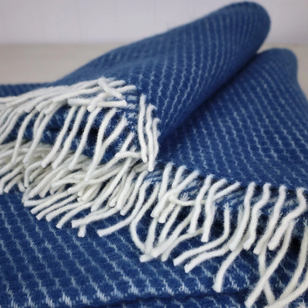 KLIPPAN Pebble Petrol Blue Lambs Wool Throw Homeware 4 KLIPPAN Pebble Petrol Blue Lambs Wool Throw Homeware