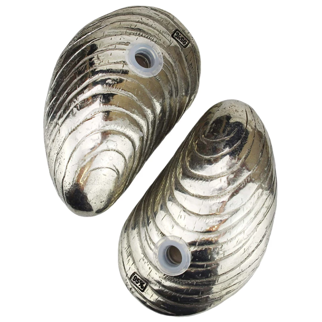 Detail Products Kitchen & Dining Pewter Mussel Shell Salt & Pepper Shakers 5 Detail Products Kitchen & Dining Pewter Mussel Shell Salt & Pepper Shakers