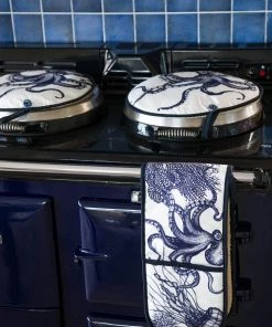 Magic Textiles Kitchen & Dining Blue And White Printed Oven Gloves With Multi Sea Creature Design