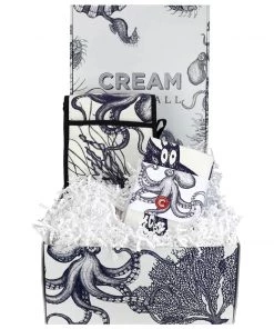 Cream Cornwall Gifting Oven Gloves & Tea Towel Luxury Hamper - Octopus