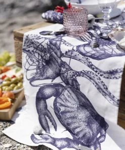 Magic Textiles Kitchen & Dining Sea Creatures Linen Table Runner