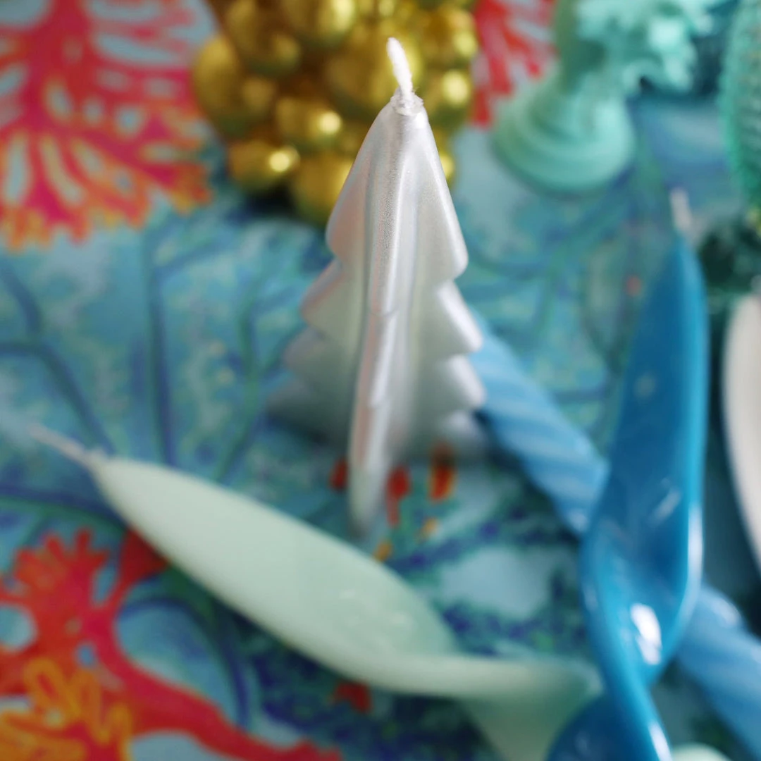 Graziani Twisted Lacquered Candle - Light Blue Accessories 2 Graziani Twisted Lacquered Candle - Light Blue Accessories