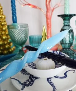 Graziani Twisted Lacquered Candle - Light Blue Accessories 11 Graziani Twisted Lacquered Candle - Light Blue Accessories