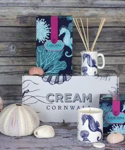 Cream Cornwall Lamorna Candle & Diffuser Luxury Hamper Accessories