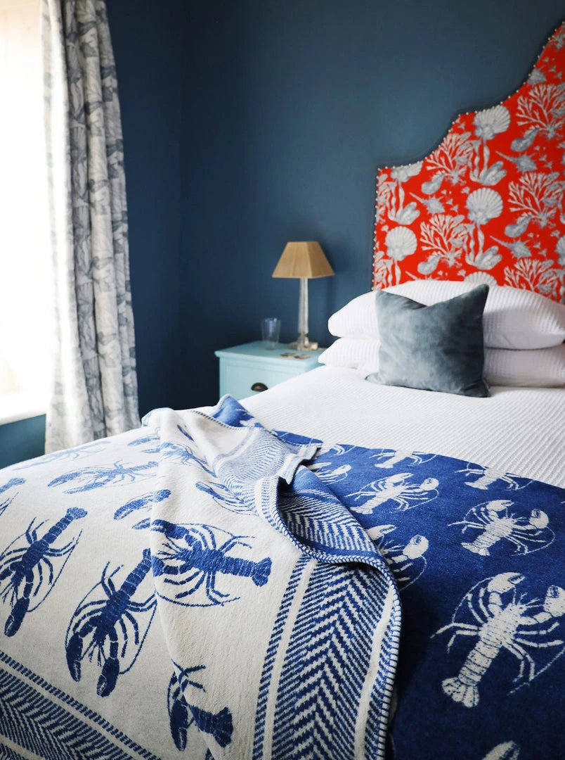 John Spencer Reversible Lobster Throw - Deep Blue & Ecru Homeware 6 John Spencer Reversible Lobster Throw - Deep Blue & Ecru Homeware