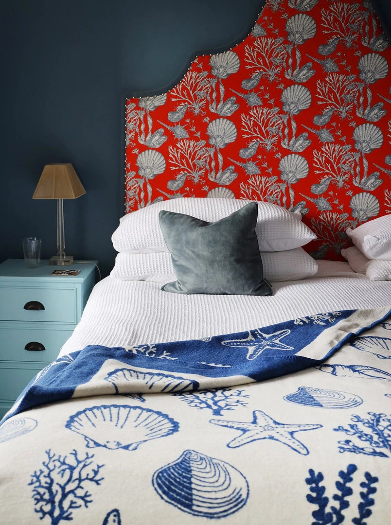 John Spencer Reversible Shell Throw - Deep Blue & Ecru 6 John Spencer Reversible Shell Throw - Deep Blue & Ecru