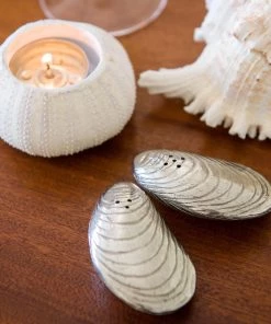 Detail Products Kitchen & Dining Pewter Mussel Shell Salt & Pepper Shakers 9 Detail Products Kitchen & Dining Pewter Mussel Shell Salt & Pepper Shakers