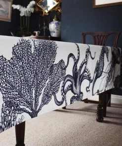 Magic Textiles Kitchen & Dining Tablecloth